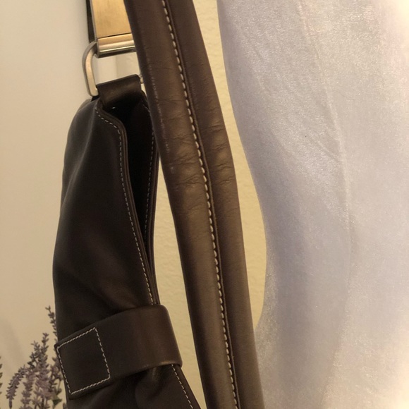 Brown leather Luis Esteve handbag - Picture 6 of 15